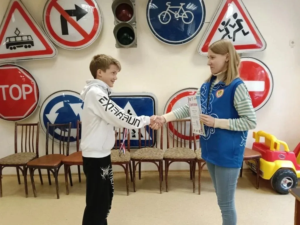 🚴‍♂️ Наши юные ЮИДовцы снова одни из лучших!  ✅️ На межмуниципальных соревнованиях «Безопасное колес