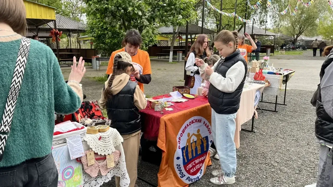 🐙 1 мая в нашем любимом семейном пространстве «Осьминожек» прошла самая душевная весенняя ярмарка! 🎈