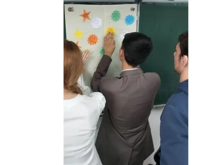 Тренинг по эмоциональной подготовке к экзаменам в 11-А классе Педагог-психолог Карелина В.В. провела