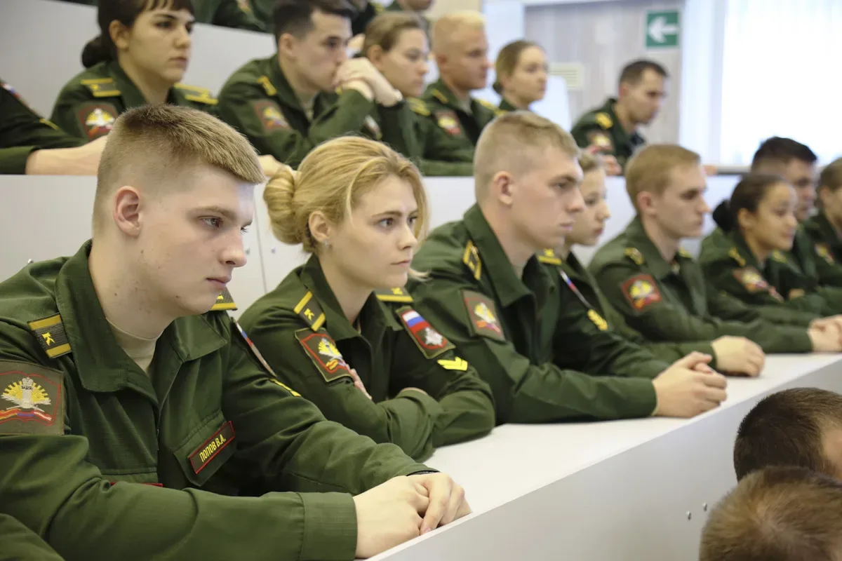 📢 Важная информация для семей участников СВО и многодетных семей!  ФКУ "Военный комиссариат Иркутско