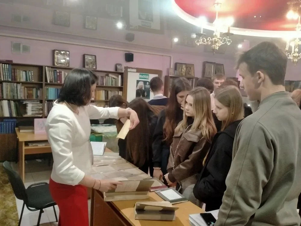 📝Встреча специалиста ЗАГСа с учащимися: шаг к правовой грамотности   📋В рамках просветительской прог