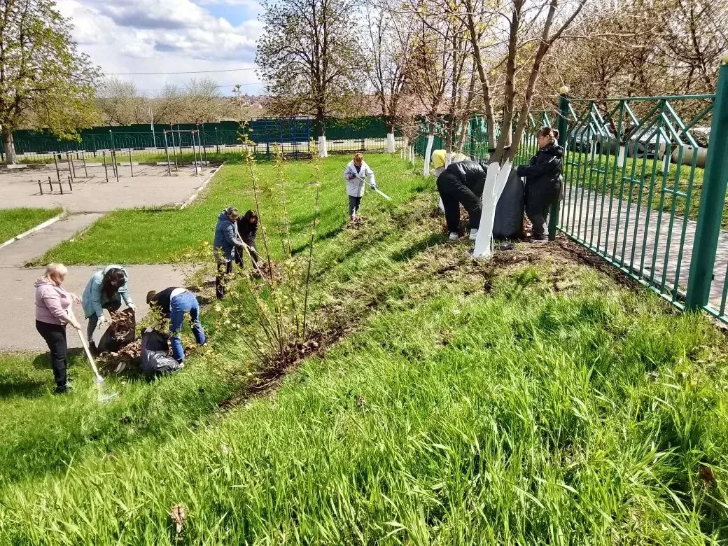 «Зеленая Весна» в Майской гимназии: Чистота и Забота о Природе🍃  📆29 апреля 2026 года сотрудники МОУ