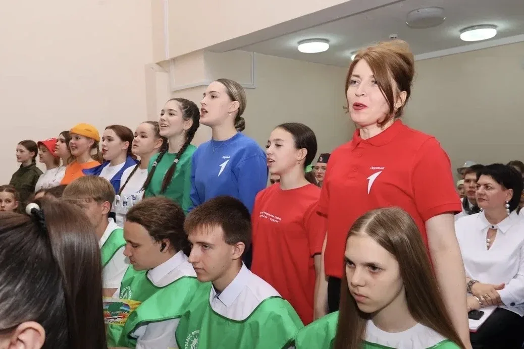 Муниципальный слёт детских общественных объединений «Время действовать» сегодня прошёл в школе №17. 
