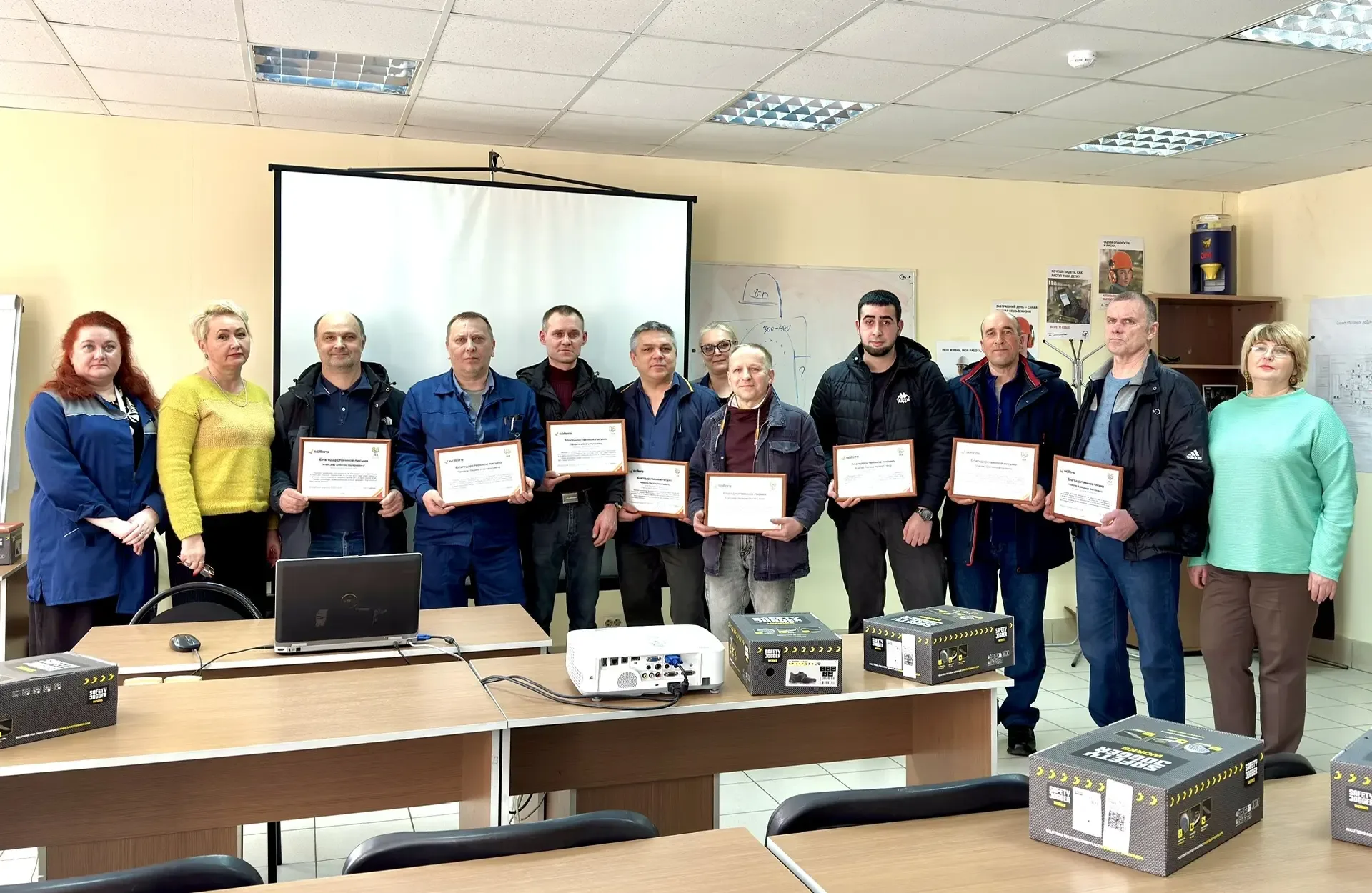 👷‍♀️28 апреля мы отмечаем Всемирный день охраны труда.  Для Ульяновского автомобильного завода безоп