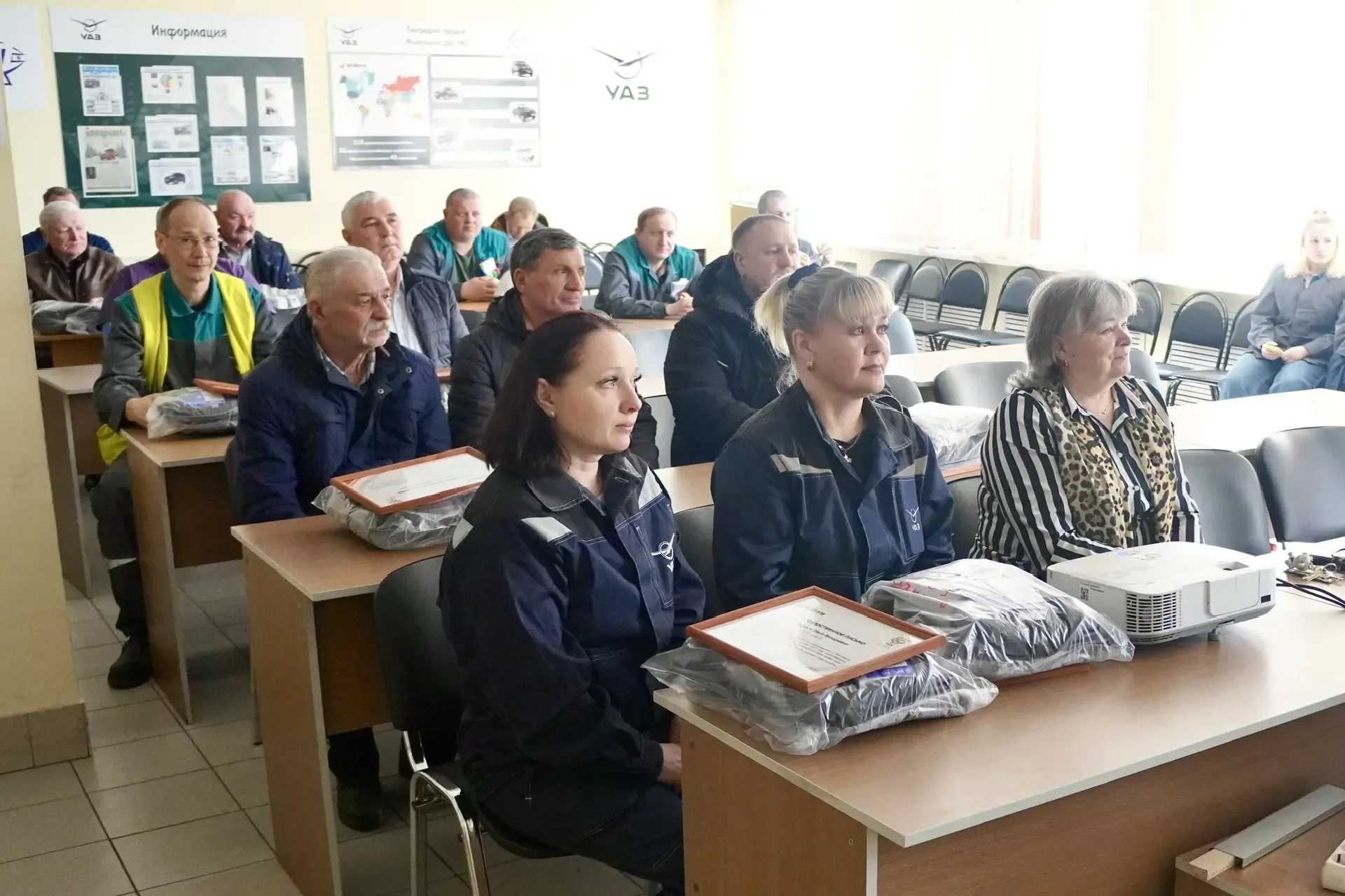 👷‍♀️28 апреля мы отмечаем Всемирный день охраны труда.  Для Ульяновского автомобильного завода безоп
