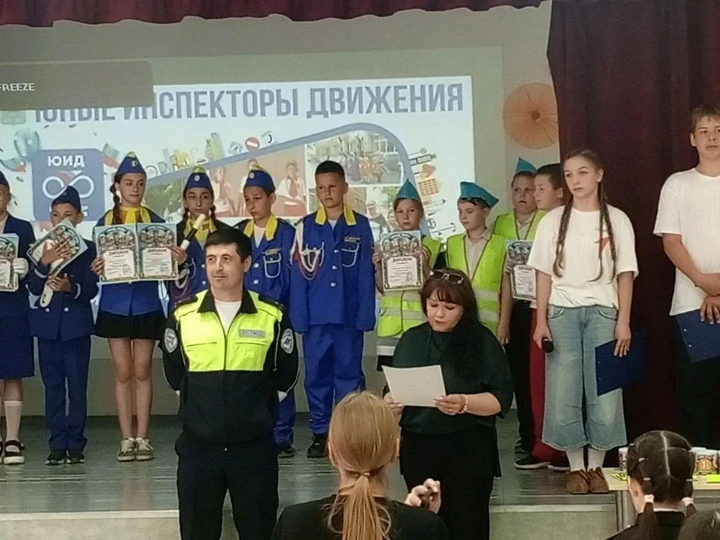 🚴‍♂️ В Калининском районе выбрали лучших юных знатоков ПДД  На базе школы №2 станицы Калининской про