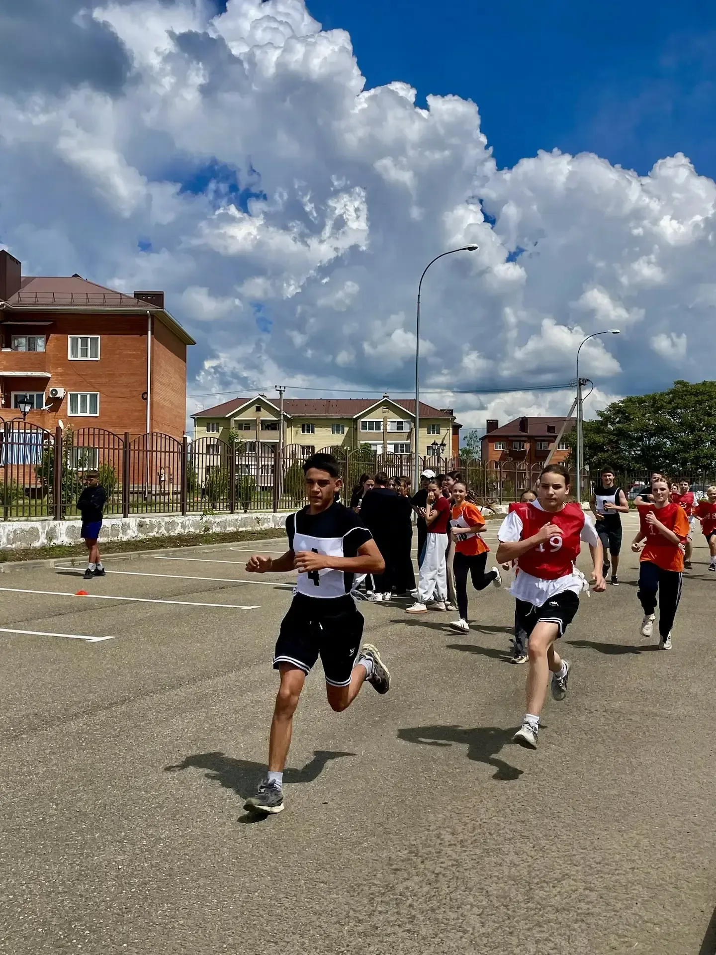 🏆 Будущее за сильными!  Сегодня в нашем спорткомплексе «Дельфин» было по-настоящему жарко! Здесь про