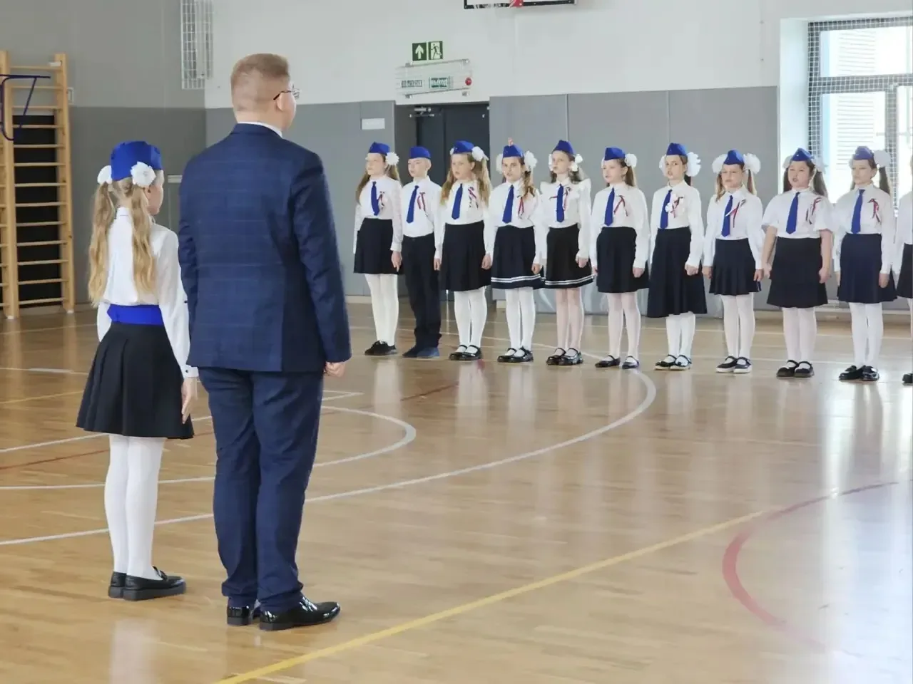 СМОТР СТРОЯ И ПЕСНИ  🎗 Эта предпраздничная неделя была насыщена патриотическими событиями. Традицион