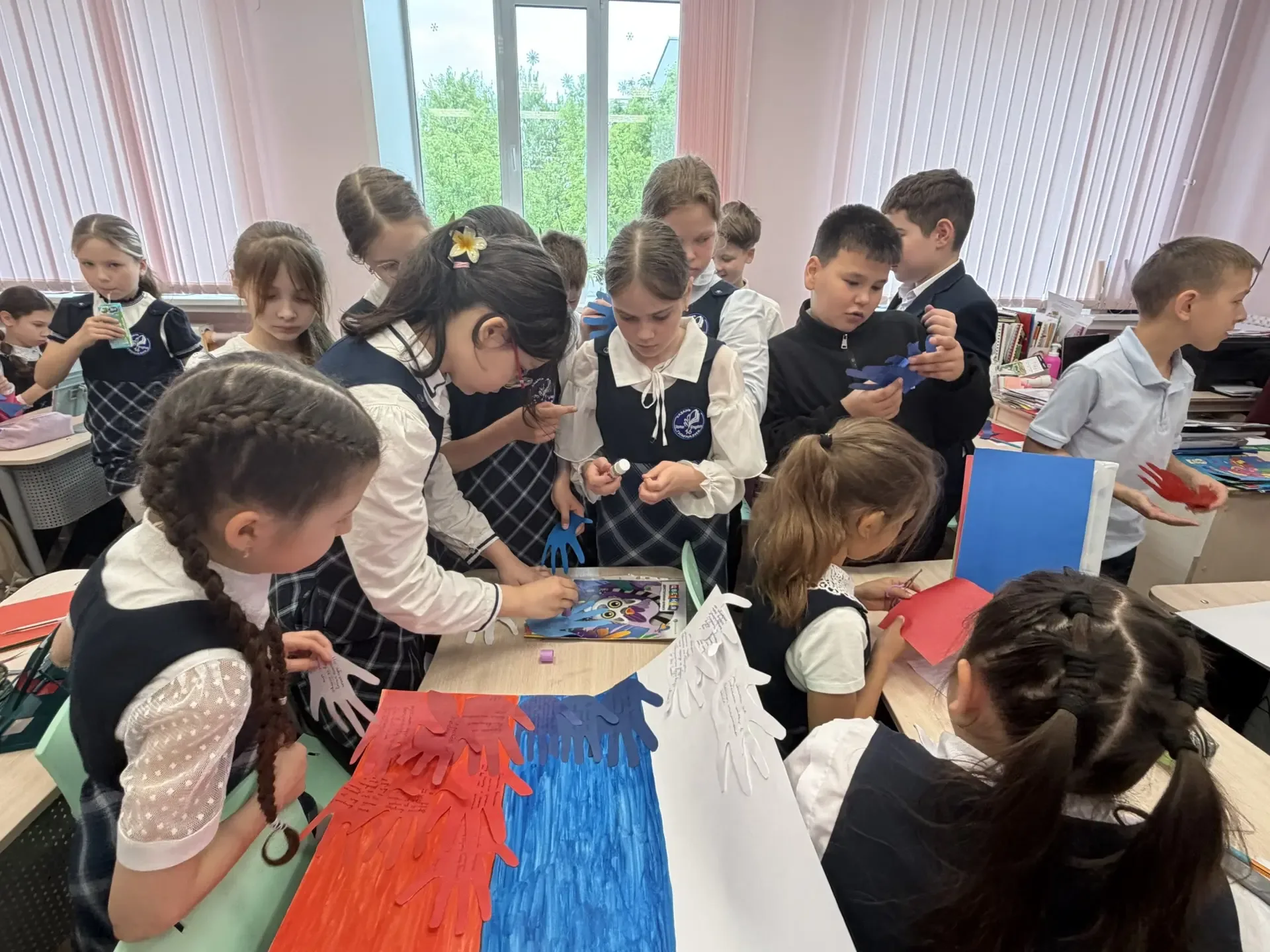 🇷🇺 СИЛА ПОБЕДЫ - В ЕДИНСТВЕ НАРОДОВ!  Наша гимназия присоединилась к Всероссийской акции «Сила Побед