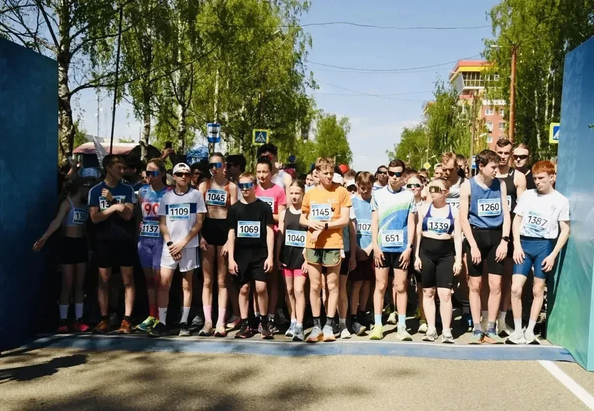 🏆Новости спорта🏆  Солнце, пот и победа: наш 7-классник взял золото! 🏃  Пока большинство из нас насла