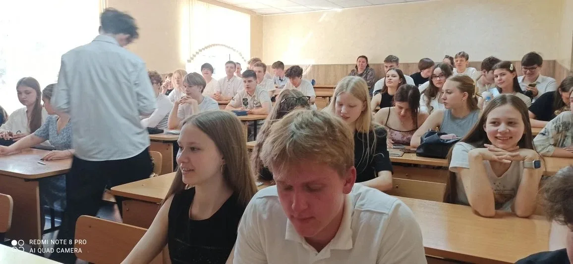 Для обучающихся социально-экономического направления состоялась профориентационная встреча с доценто