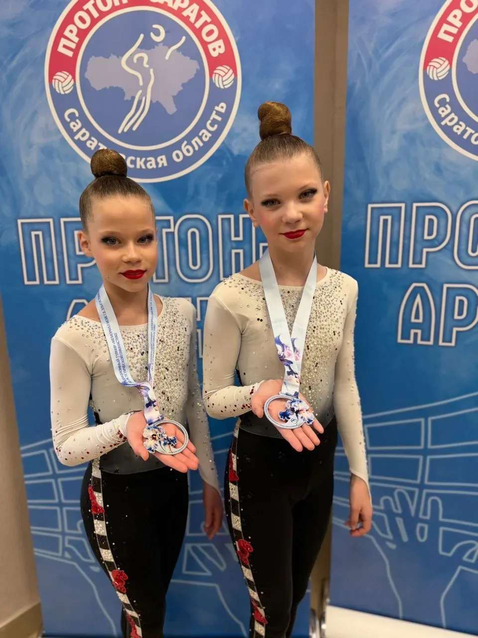 🏆Новости спорта 🏆  Поздравляем учениц 5 классов: Статьинова Диана из 5 «А» и Лузянина Варвара из 5 «