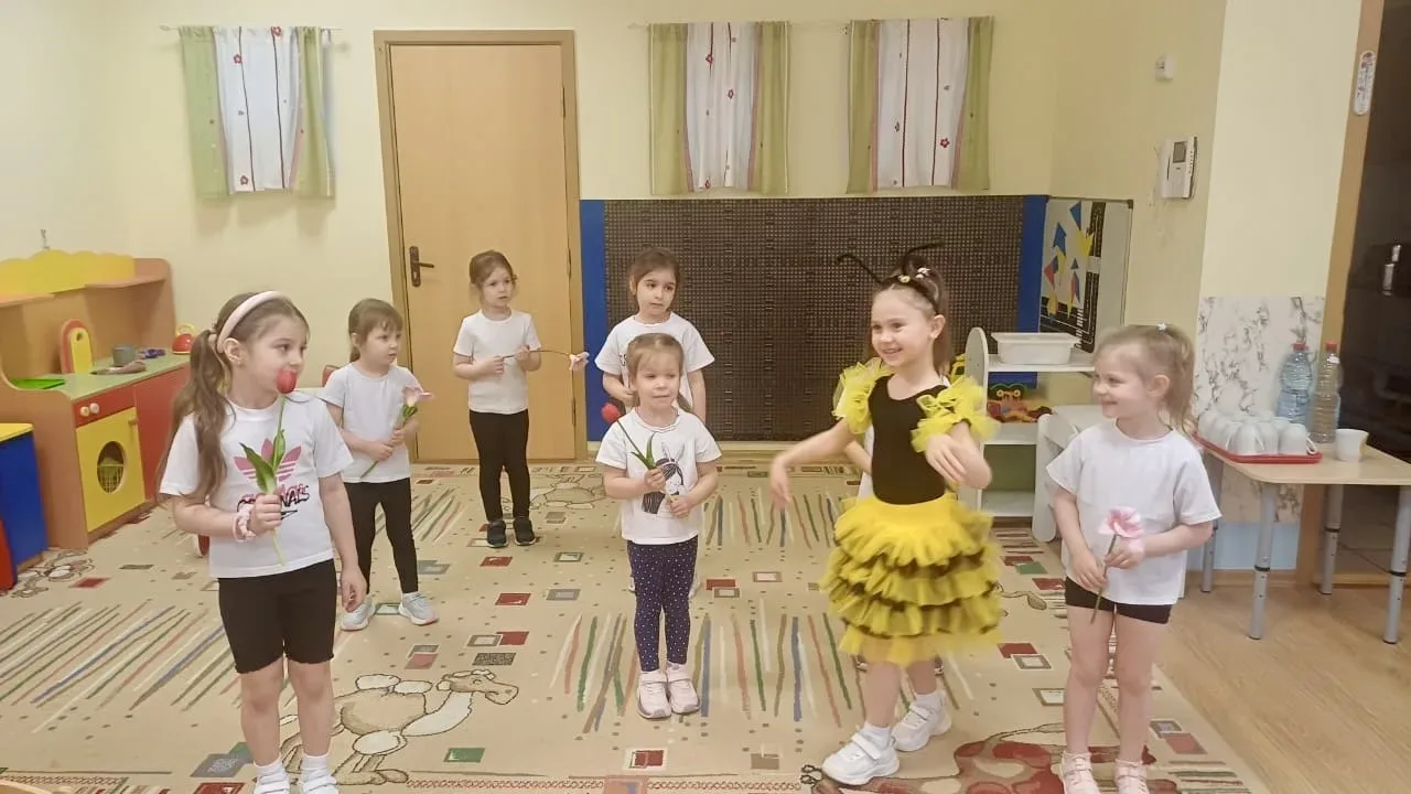 🧸 Как провести время с пользой? Спросите у наших дошколят!  Наши маленькие воспитанники доказывают: 