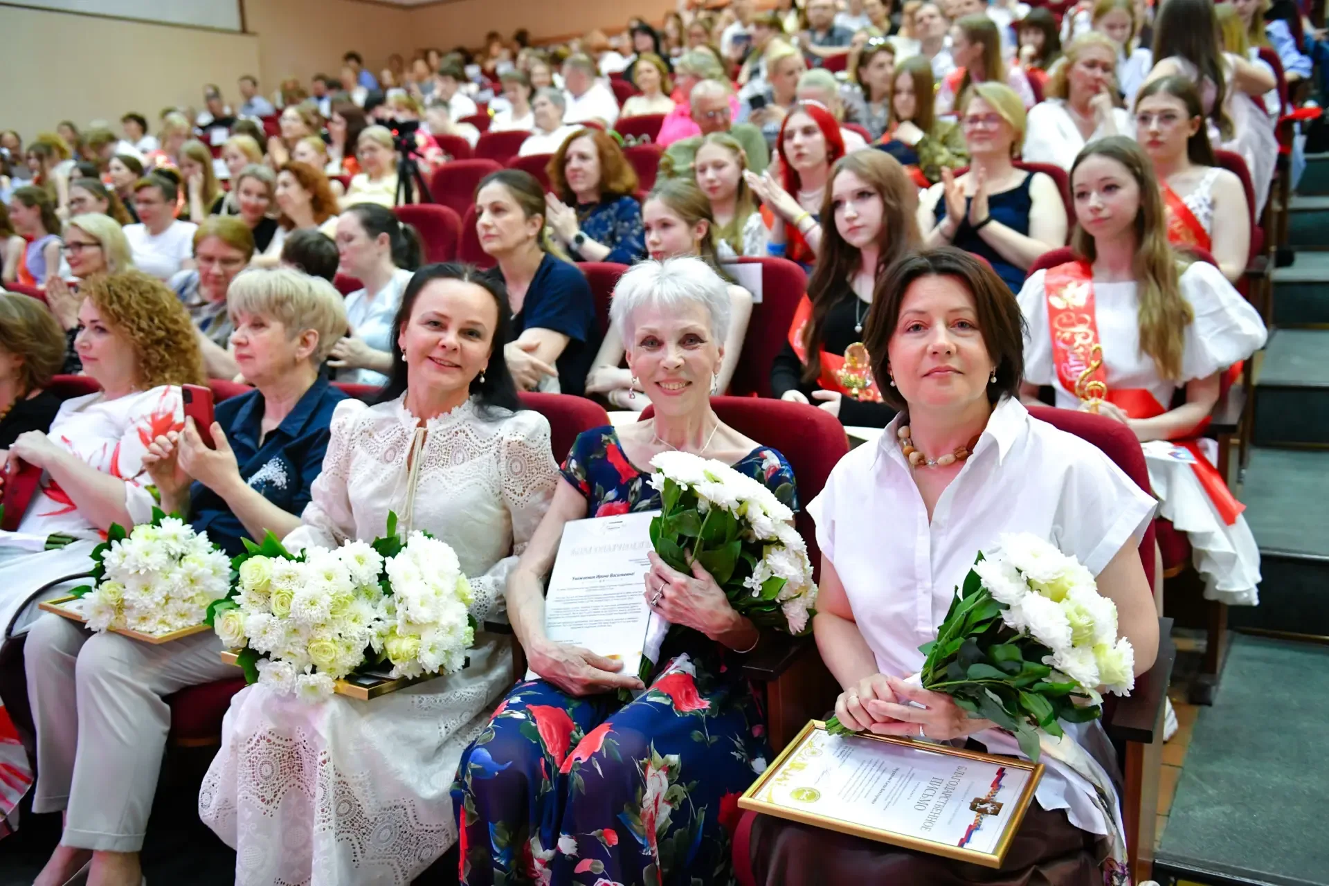 Торжество искусства: в Сходненской ДШИ прошёл выпускной вечер  Сходненская детская школа искусств пр