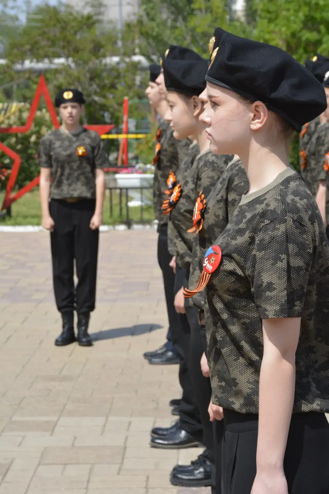 👨‍✈️Вчера  в нашей школе прошёл традиционный смотр строя и песни — яркое и трогательное мероприятие,