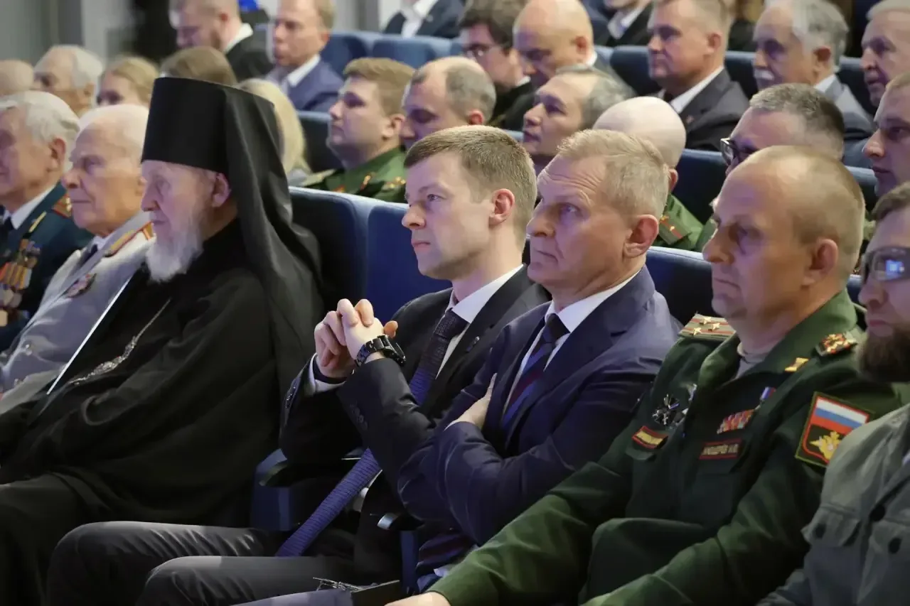 В Балашихе дан старт окружных форумов «Доверие» Единой России  Форум «Доверие» прошёл в культурно-до