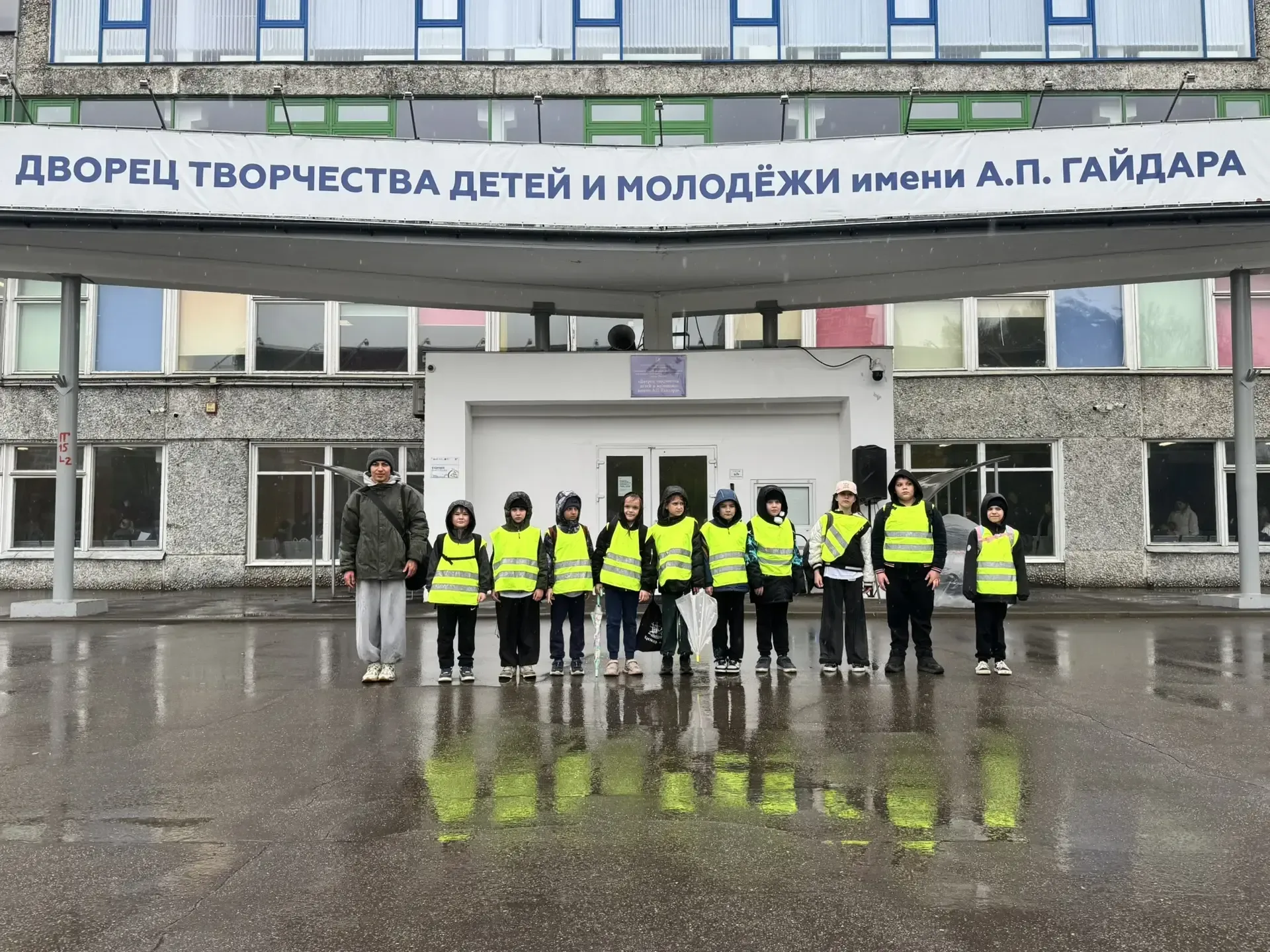 Наши юные активисты приняли участие в масштабной игре «Зарница 2.0»  Апрель подарил нам множество яр