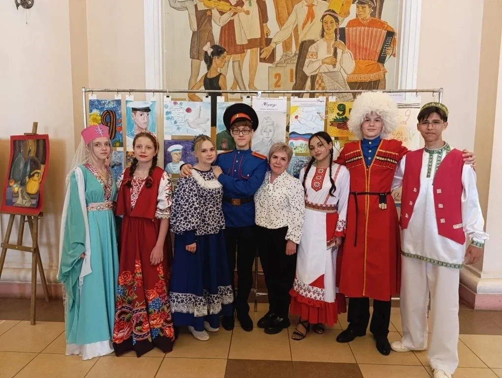 ✨ "Родник" на "Поющей Республике": музыка как мост между народами 🇷🇺  💞 В рамках Года Единства вокал