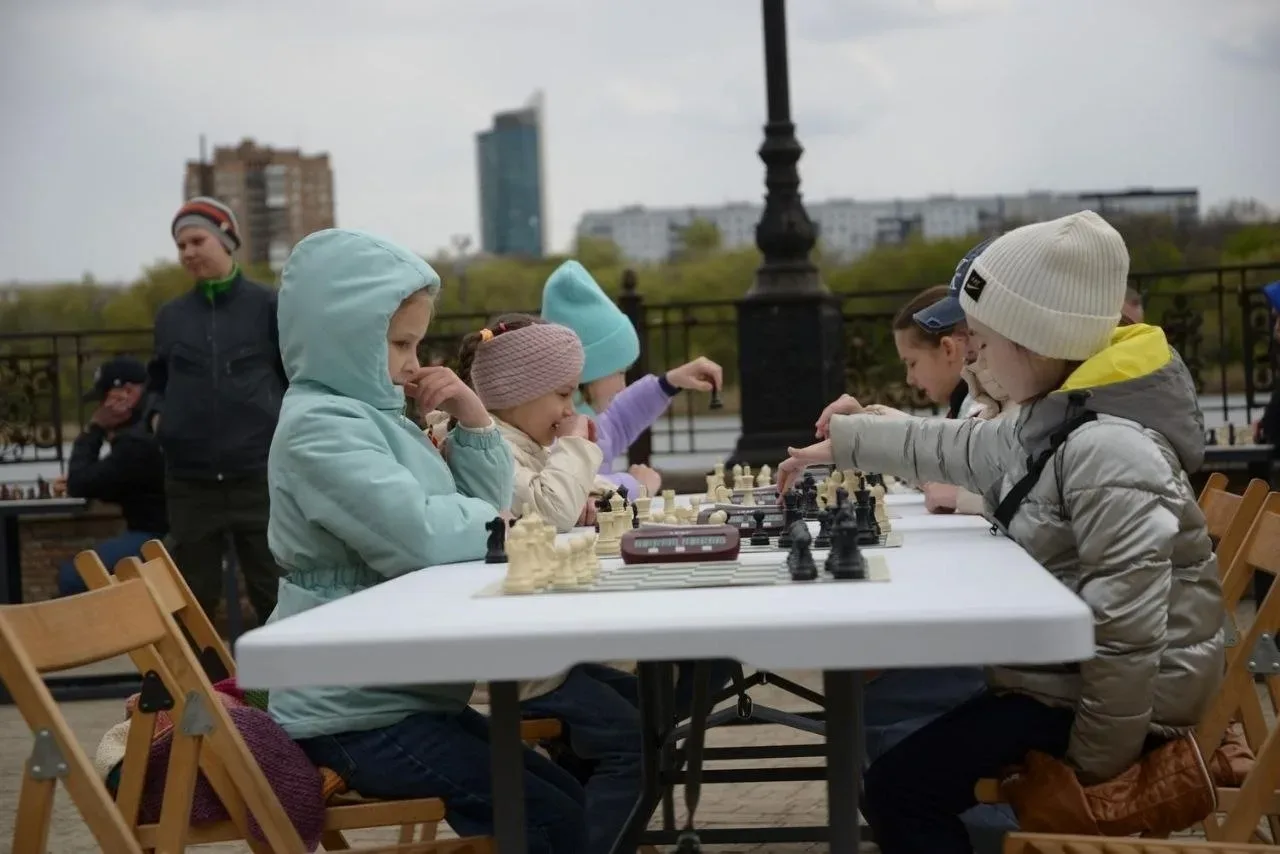🤗Праздник Весны и Труда, отмечаемый 1 Мая, ознаменовался в парке имени А.С. Щербакова открытым празд