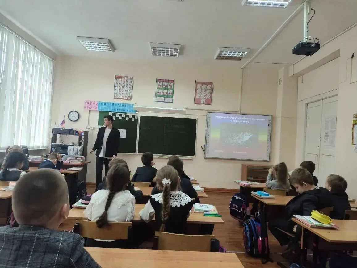 🦉 В школе №8 прошла интеллектуальная битва «Умники и умницы» 15 мая 2026 года в рамках модуля «Успех
