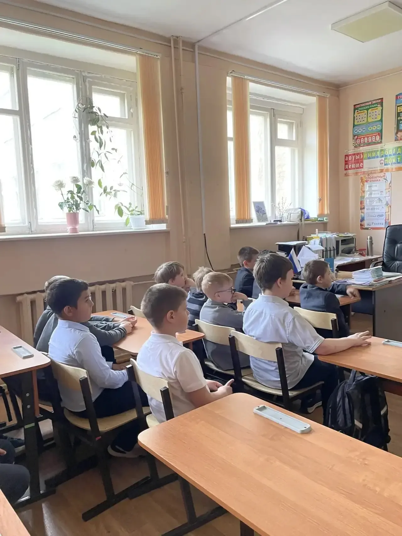 В рамках модуля "Успех" и недели Будущего в начальной школе прошли интеллектуальные игры: 12.05.26 2