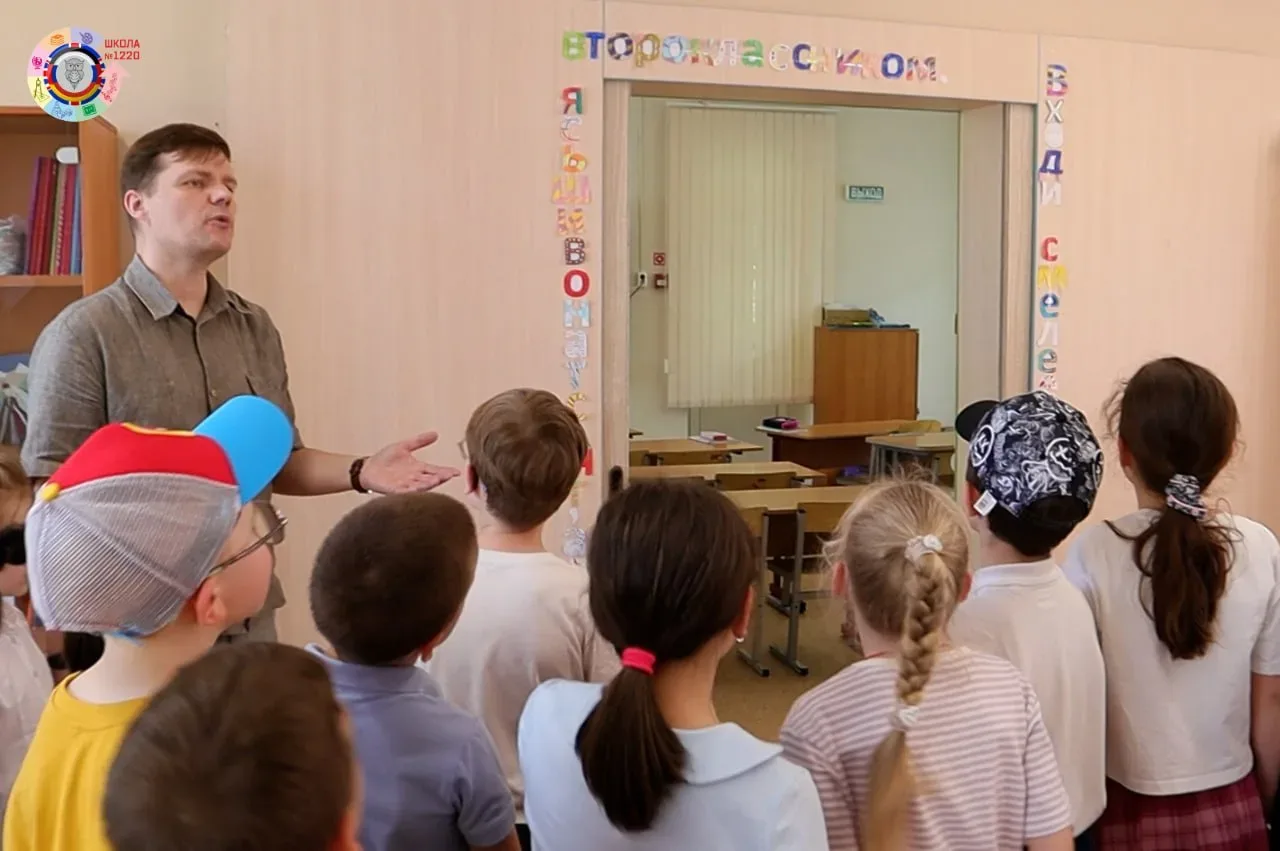 Прощай, первый класс!  Здравствуй, второй!   📨 Сегодня у первоклассников был необычный день. Все нач