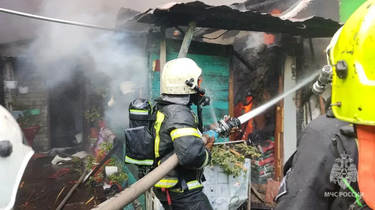 В Саратовской области за прошедшие сутки  произошло 17 пожаров, из них 6 раз горел мусор.  🔴 В Сарат