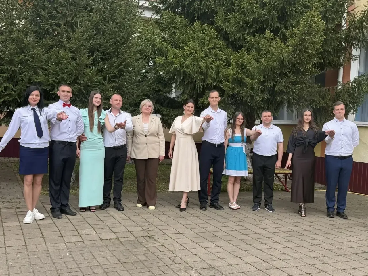 Ах, этот бал! 🕺💃🏻 Когда в последние учебные дни объявили о майском бале, все только и говорили об эт