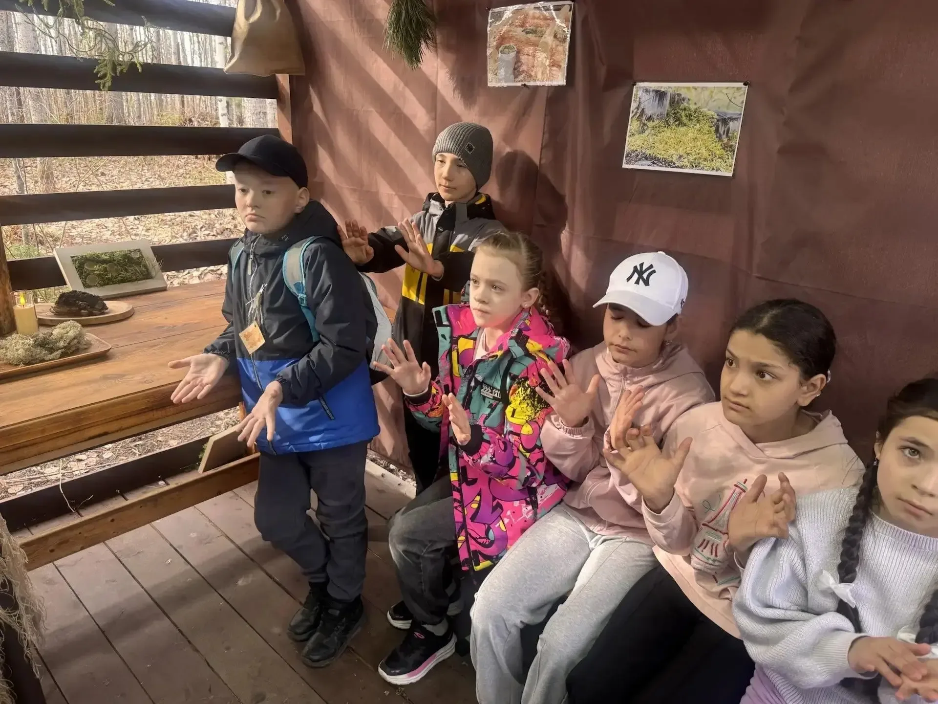 🏕️ Музейный краш-тест, эко-селфи и щепотка магии: как 3 «Б» и 3 «Г» покорили «Ночь музеев»!  Кто ска