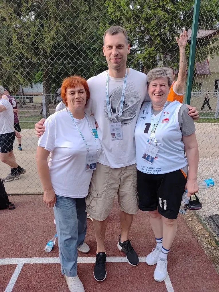 Наши учителя - наша гордость!  🏀Лариса Анатольевна Скуматова, учитель физкультуры, находится сейчас 
