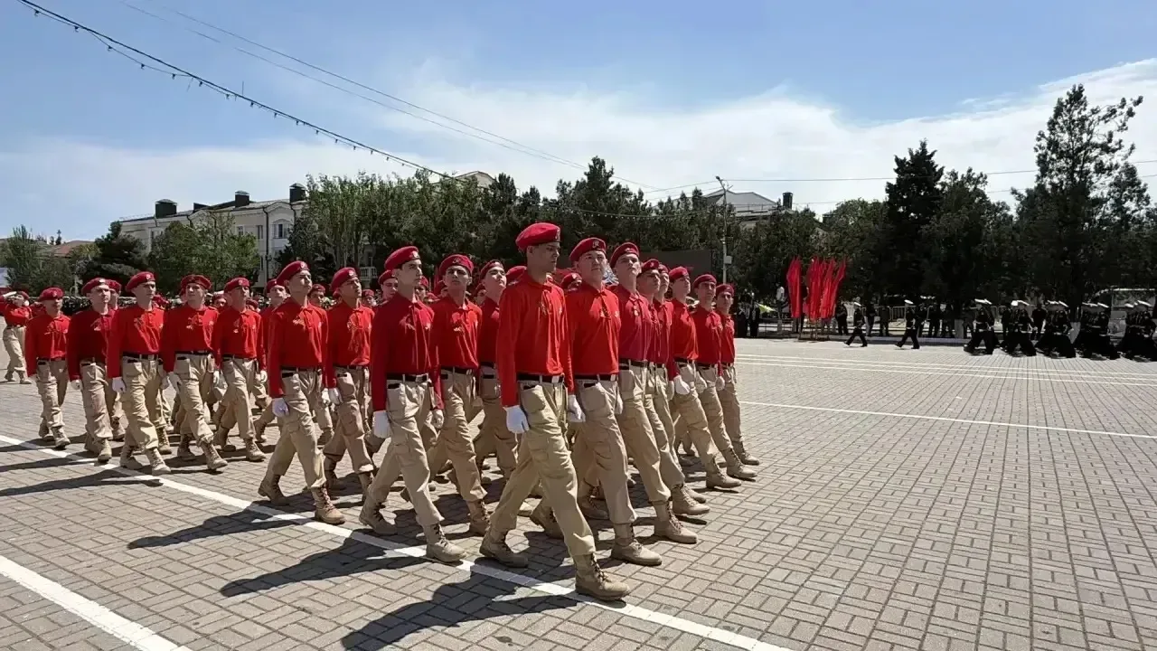 Наш учащийся 8 «Б» класса, активист Движения Первых и Юнармеец #Мбоусош27имАбатаева Мустапаев Ибраги