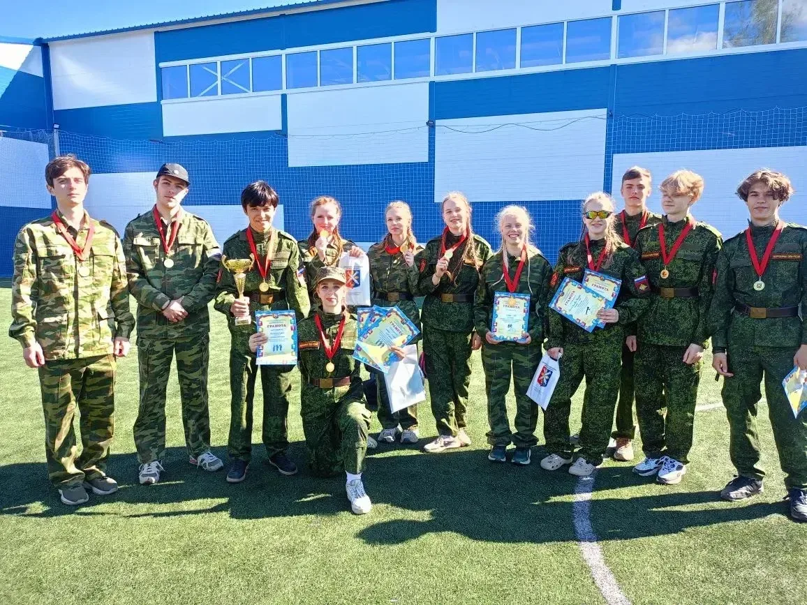ПОБЕДА НА СОРЕВНОВАНИЯХ 🏆🏆🏆  13-14 мая состоялся двухдневный военно -патриотиеский выезд - турнир  "