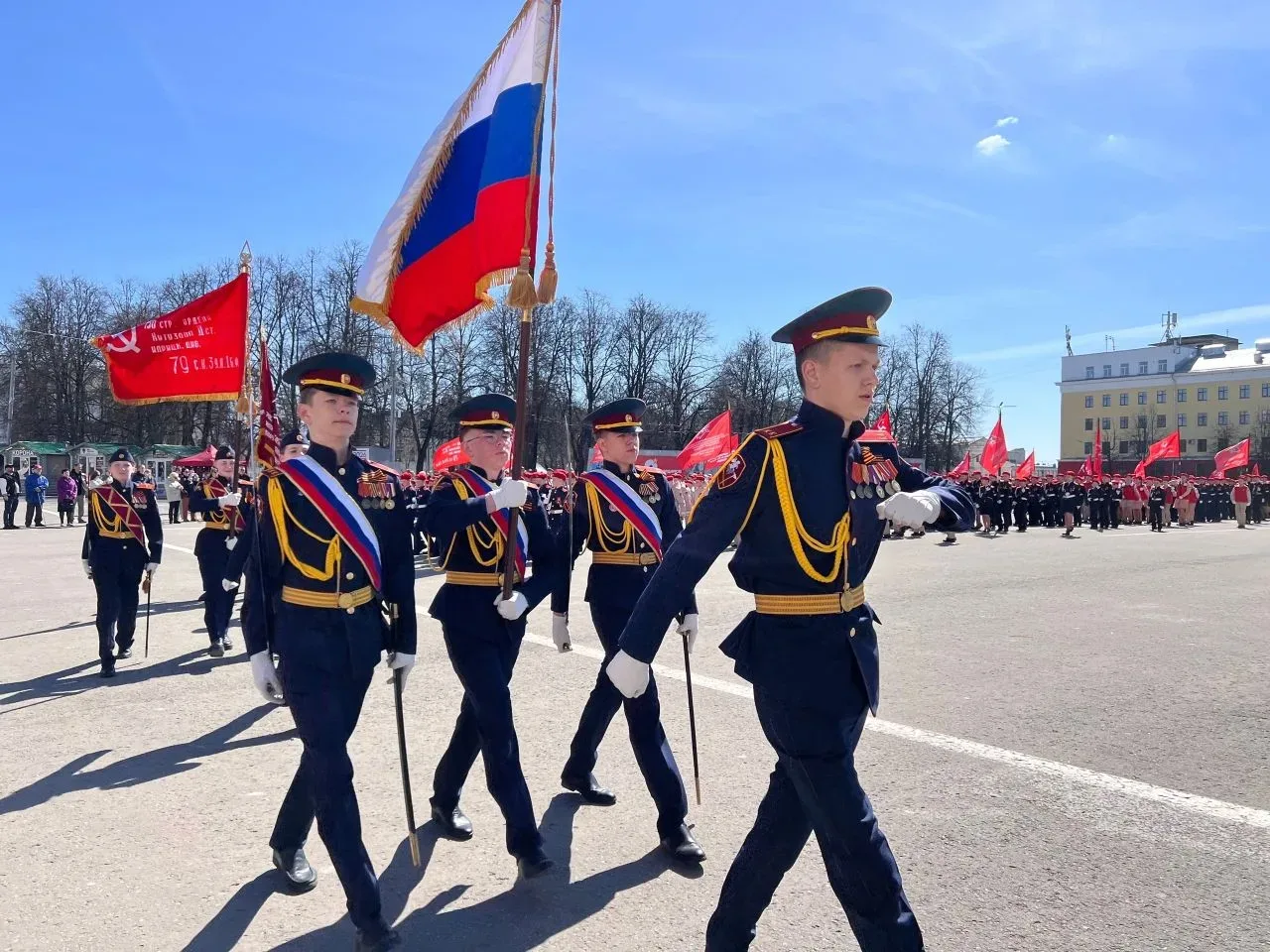 К ПАРАДУ ПОБЕДЫ ГОТОВЫ!  Сегодня 3 мая состоялась генеральная репетиция Парада Победы Юнармейских от