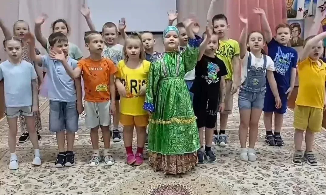 Культура народов России глазами дошкольников  В этом году, 30 апреля, в нашей стране впервые отмечае