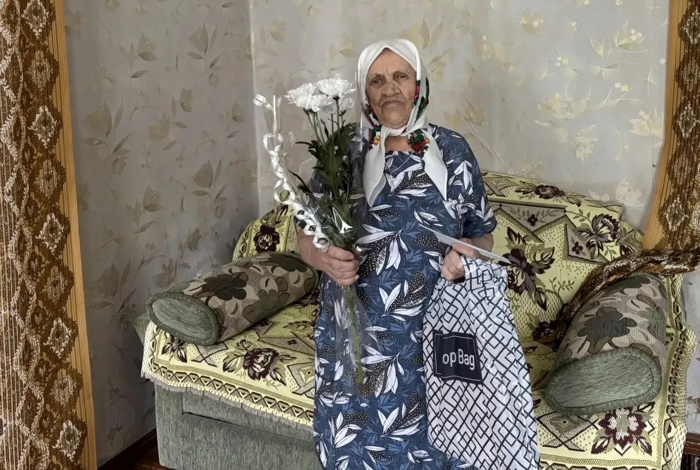 💥Сегодня, 15 мая, мы сердечно поздравляем с  94 – м Днём рождения   Батуро Пелагею Григорьевну из с.