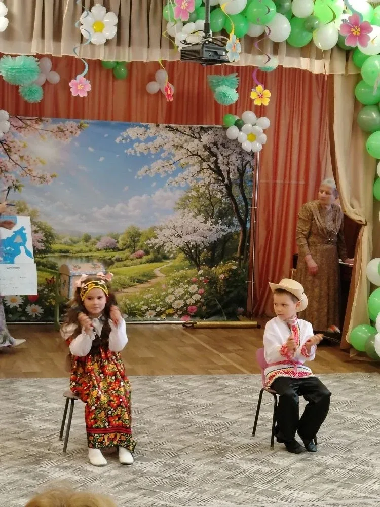 👭На базе дошкольного отделения Чемерновской школы прошёл муниципальный фестиваль-конкурс детского тв