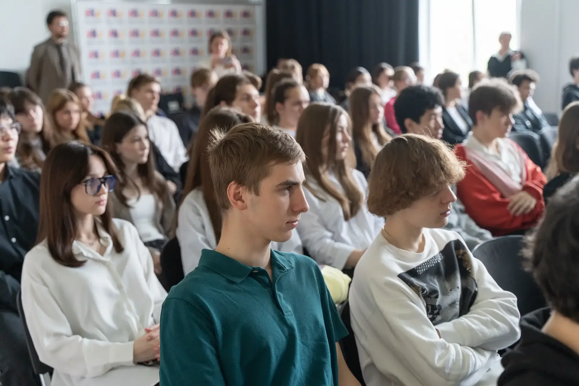 🎙 ОТКРЫТЫЙ ДИАЛОГ  🌟 Этот учебный год в нашей школе был наполнен невероятными событиями, яркими встр