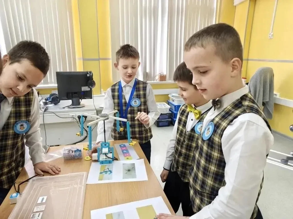 🚀Всероссийская Неделя космоса совпала с проведением Районной Недели детского технического творчества