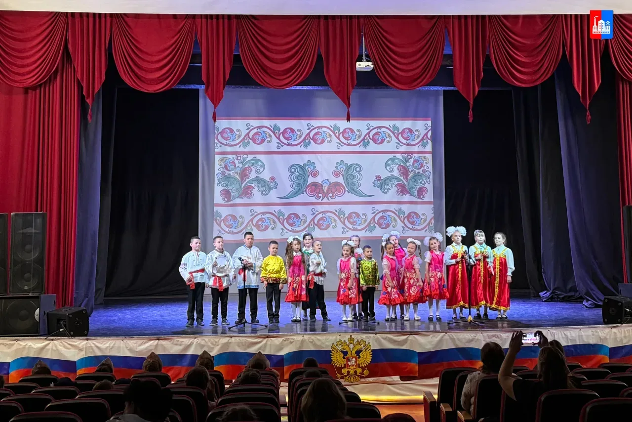 #творчество_это_МЫ  Муниципальный конкурс школьных хоров «Песни сердцем»: праздник музыки и дружбы. 