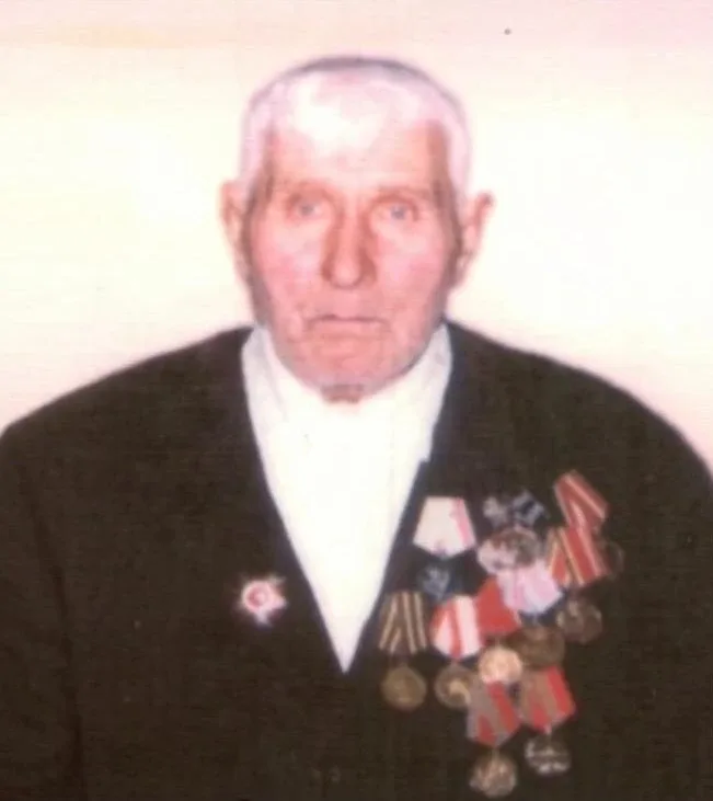 «Вспоминая прошлое, думаем о будущем: помним своих героев»  Герои не уходят в архив. Они остаются с 