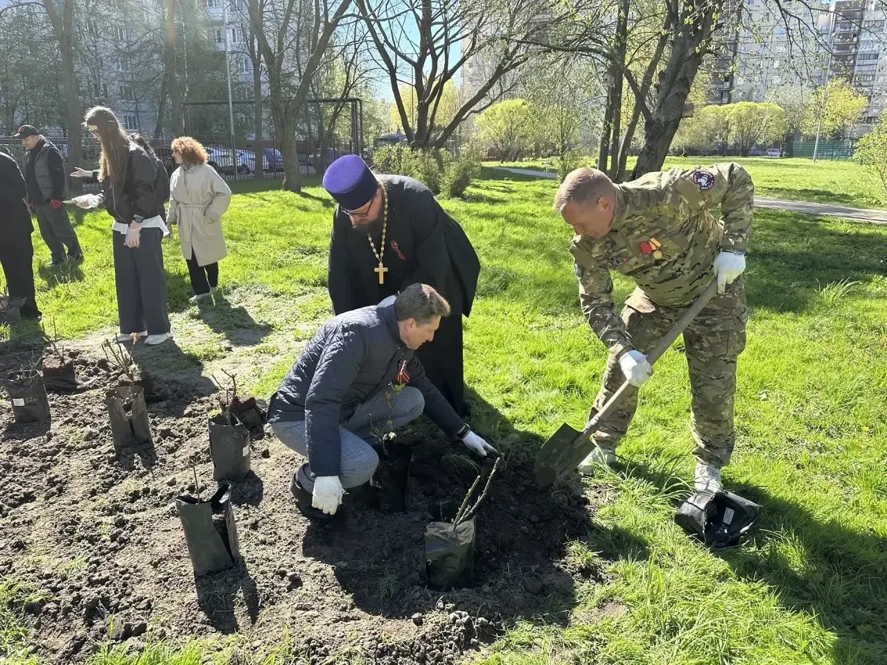 Розариум народов, победивших фашизм в Великой Отечественной войне 🌹🎈🎖️  Наш семейный сад расцветает!