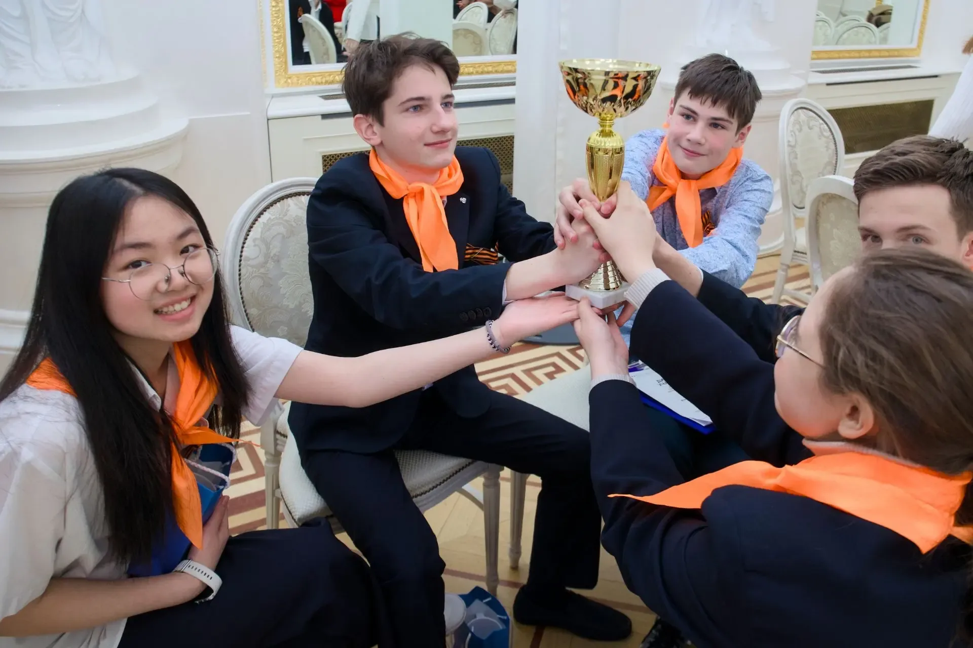 Победители финала чемпионата по интеллектуальным играм «Диорама памяти» В Каменноостровском дворце 7