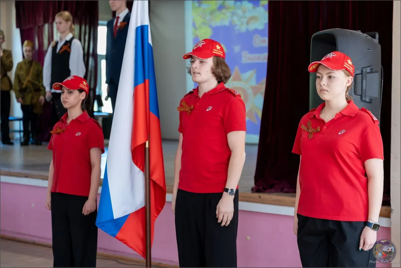 КОНЦЕРТ К ДНЮ ПОБЕДЫ (06.05.2026) 6 мая в нашей школе  состоялся праздничный концерт "ПОСТУПЬ ПОБЕДЫ