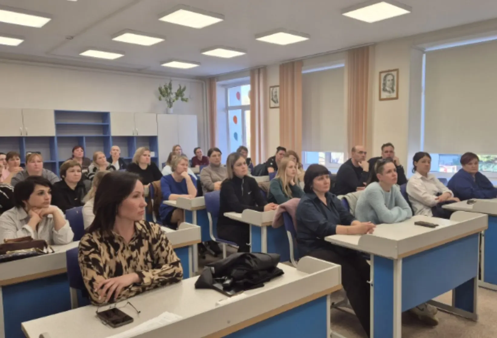 👨‍👩‍👧‍👦 Родительские собрания  👉 28–29 апреля в нашей школе прошли родительские собрания. Повестка в