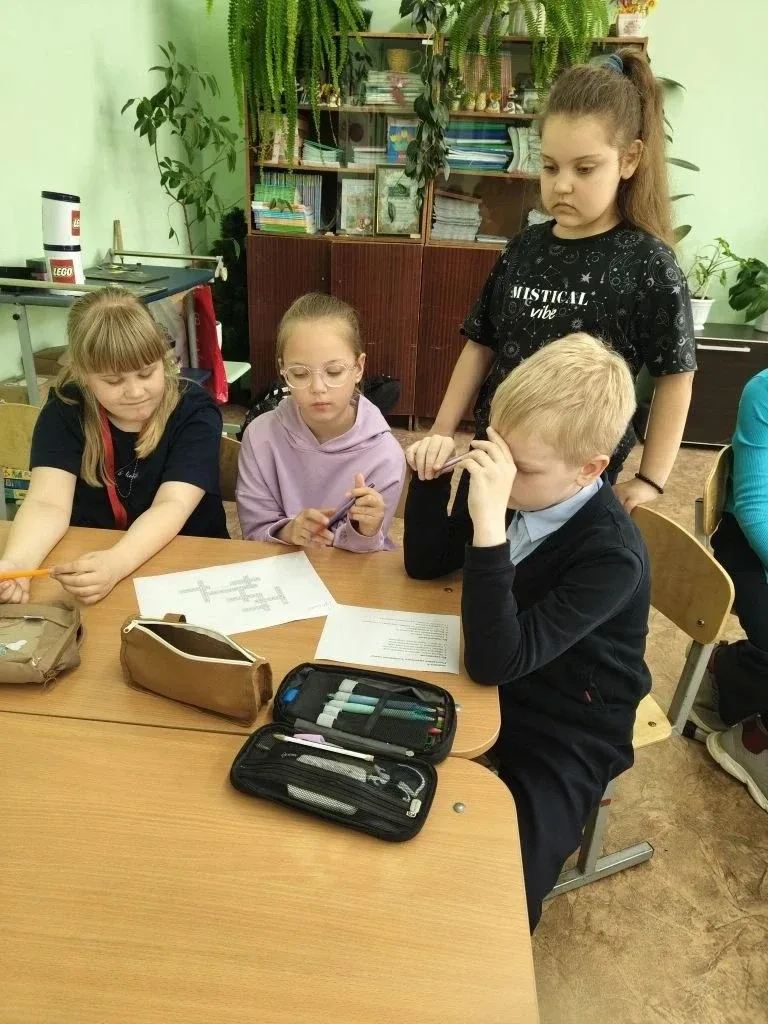 Уходящая неделя оказалась богатой на события. Ребята 3-их классов приняли участие в викторине по рус
