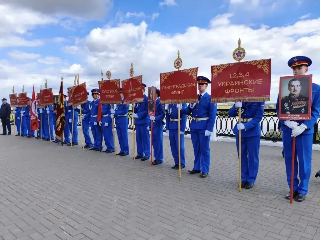 ⚡️Сегодня, 9 мая 2026 года, на Театральной площади Кирова прошёл торжественный парад в честь 81‑й го