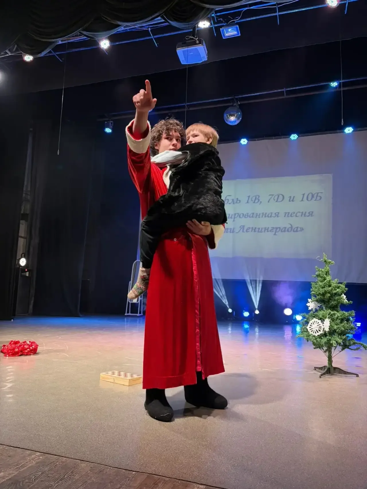 …БОЛЬШЕ, ЧЕМ КОНЦЕРТ❤️‍🩹  ✨В преддверии самого главного праздника нашей страны — Дня Победы — в СКЦ 