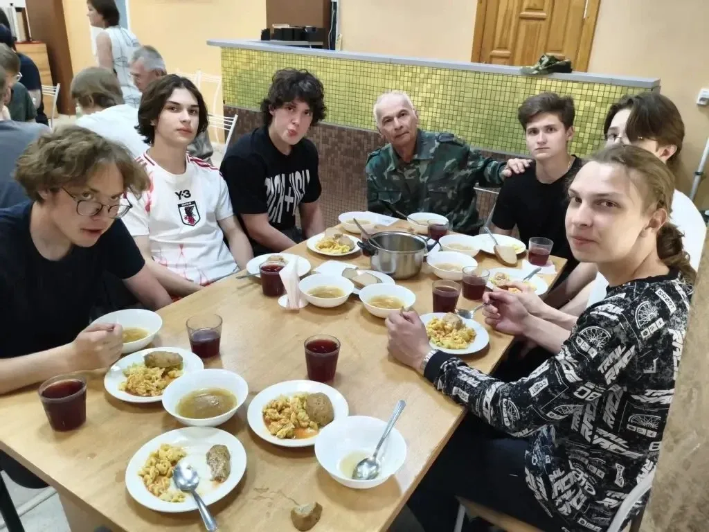 ⚡️ Завершились суточные сборы учащихся 10‑х классов.  Мероприятия прошли на базе летнего оздоровител