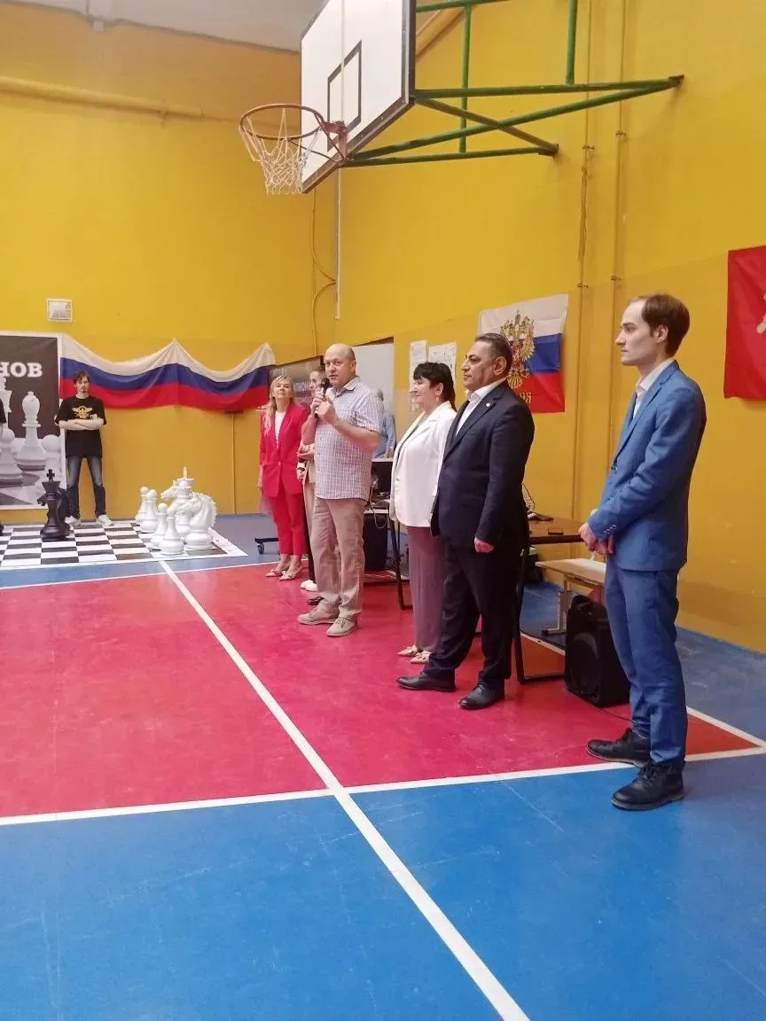 Гордость за наших! ♟️💪 Хотим поздравить чемпионов нашей школы — Локис Дарину, Головкова Георгия и Бу