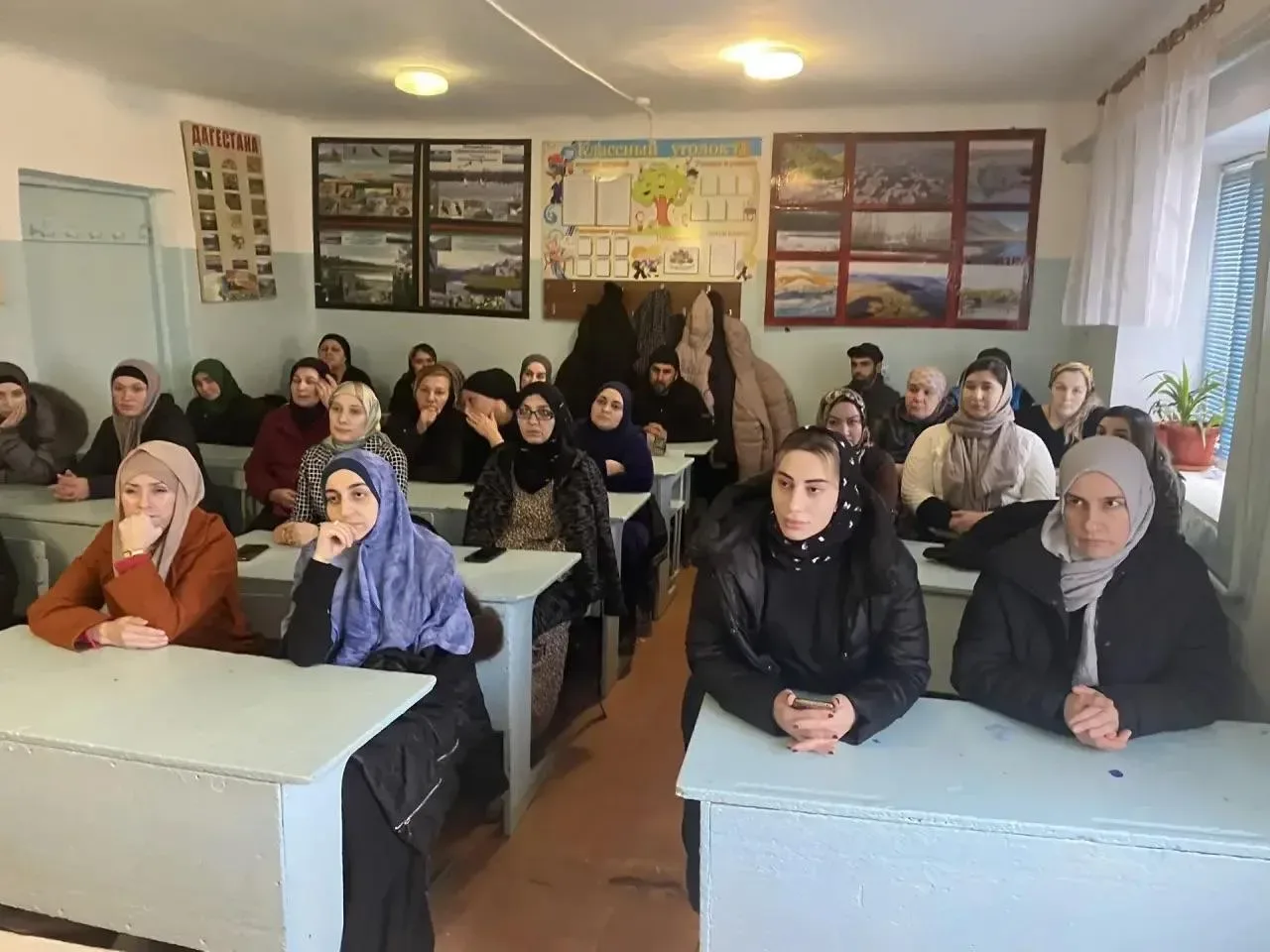 Родительские собрания с приглашением инспектора ПДН Халиковой М.А.по профилактике деструктивного пов